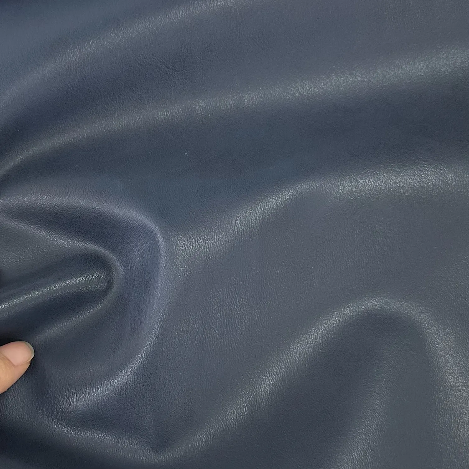 Pabrikan grosir pvc pu kulit timbul kain kustom faux sintetis buatan untuk furnitur sarung sofa