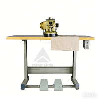 Machine à coudre pour fourrure avec table