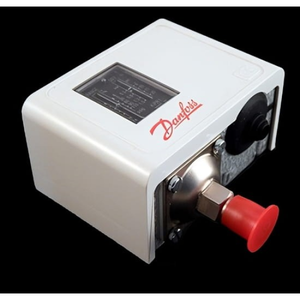 Plc Danfoss 060110766 <span class=keywords><strong>Kpr1</strong></span> Niedrigschalter Ohne Kapillarleitung für Garantieprodukt PLC - Product Image 1