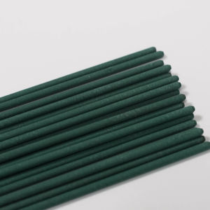 Électrode de soudage en acier au carbone revêtue de rutile E6013 - Compatible AC/DC Diamètre du noyau 2,5 mm 40-280A - Product Image 1