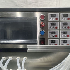 Máquina automática de llenado de líquidos de 8 cabezales con línea de tapado para botellas de leche y jugo, accionada eléctricamente, de alta precisión, 380V - Product Image 2