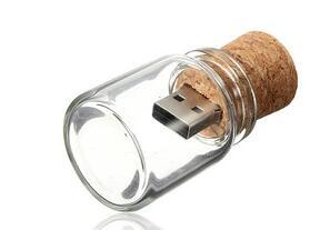 แฟลชไดรฟ์ USB2.0 รูปขวดแก้วแบบใหม่ ขายส่ง ความจุ 1GB-64GB รับทำโลโก้ ของขวัญส่งเสริมการขาย - Product Image 2