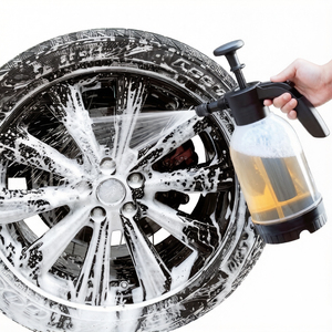 Pulvérisateur de mousse manuel ILOT 2L pour voiture, canon à mousse pour tuyau d'arrosage avec jet en éventail pour lavage et arrosage des plantes - Product Image 5