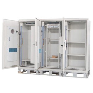 Armario de Distribución W-TEL IP65 40U para Exteriores, Resistente a la Intemperie, de Acero Inoxidable Galvanizado con Recubrimiento en Polvo, de Tres Cámaras y Tres Puertas - Product Image 5