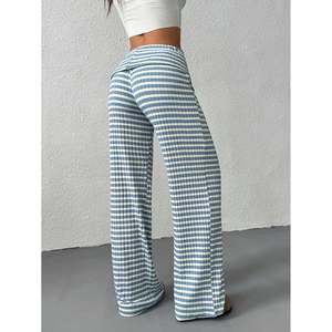 Pantalones de Punto Suaves para Mujer, Color Café con Rayas, Corte Holgado, Pierna Ancha, Cintura Elástica - Product Image 4