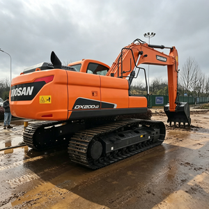 Excavadora hidráulica de cadenas DX200 9C de 20 toneladas, equipo de construcción potente y confiable para minería, carreteras y trabajos de infraestructura. - Product Image 3