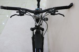 Vélo de montagne pour garçons <span class=keywords><strong>26</strong></span> "21 vitesses frein à disque cadre en acier absorbant les chocs vélo MTB - Product Image 6