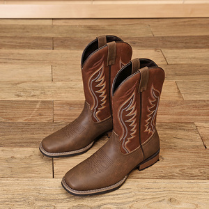 Botas Vaqueras para Hombre, Talla Grande 16, Estilo Clásico con Bordado de Alas, Estilo Biker Rockabilly, Tacón Cuadrado - Product Image 3