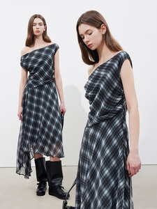 Abito Asimmetrico a Quadri in Chiffon con Volant, Monospalla, Collo Drappeggiato e Coda Lunga - Fornitore <span class=keywords><strong>di</strong></span> Abbigliamento - Product Image 1