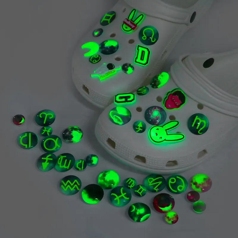 Chaussures lumineuses avec constellation, cadeau Unique, pour enfant, breloques, accessoires de décoration, 12 signes du zodiaque