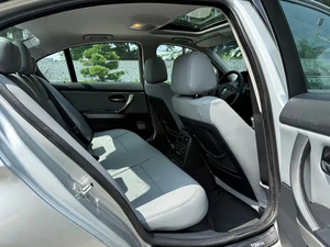 Véhicule d'occasion pas cher, <span class=keywords><strong>BMW</strong></span> E90 <span class=keywords><strong>320i</strong></span> N46 2.0 NA RWD importée de Allemagne, année <span class=keywords><strong>2005</strong></span>, vente en gros, export avec rapport d'inspection. - Product Image 6