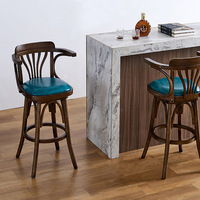 Tabouret de bar en bois de style britannique de luxe, mobilier moderne pour café et bar à domicile, chaises de bar hautes, tabourets de bar classiques en gros