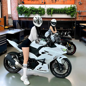 Motocicleta Deportiva Utilitaria Kawasaki Ninja 400cc de Segunda Mano, Modelo <span class=keywords><strong>250</strong></span>, Estilo Nuevo, de Gasolina - Product Image 2