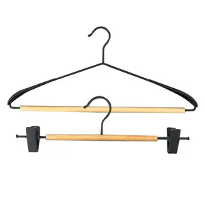 New Design Wide Shoulder Coat Hang Pants Towels Wide Scarves Metal Hangers Set With Wood Bar