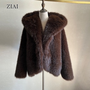 Giacca da <span class=keywords><strong>Donna</strong></span> Invernale Personalizzata in Soffice Pelliccia Sintetica di Volpe, Cappotto Spesso e Caldo con Cappuccio in Pelliccia Ecologica - Product Image 3