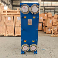 Échangeur de chaleur à plaques industrielles durables de qualité 316L pour le chauffage et le refroidissement de l'eau chaude chimique BR03M-35