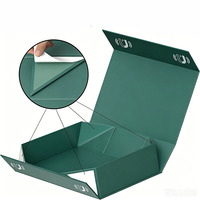 Emballage en carton rigide personnalisé avec doublure en éponge magnétique pliable, revêtement UV, motif de couleur personnalisé, parfum, cadeau de fête