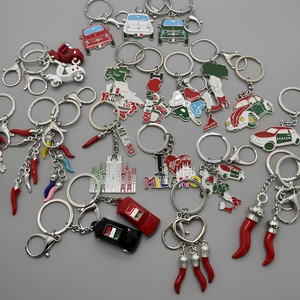 <span class=keywords><strong>Porte</strong></span>-<span class=keywords><strong>clés</strong></span> Souvenir d'Italie en Gros, <span class=keywords><strong>Porte</strong></span>-<span class=keywords><strong>clés</strong></span> Émaillé Cadeau de Voyage, <span class=keywords><strong>Porte</strong></span>-<span class=keywords><strong>clés</strong></span> Métallique en Forme de Carte Italienne, Voiture Italienne <span class=keywords><strong>Vespa</strong></span>, Personnalisable - Product Image 1