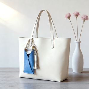 Estuche Portátil <span class=keywords><strong>para</strong></span> <span class=keywords><strong>Gafas</strong></span> con Cadena - Organizador <span class=keywords><strong>de</strong></span> Bolsillo Elegante <span class=keywords><strong>para</strong></span> Lentes <span class=keywords><strong>de</strong></span> Sol/<span class=keywords><strong>Gafas</strong></span> - Accesorio <span class=keywords><strong>de</strong></span> Viaje <span class=keywords><strong>para</strong></span> <span class=keywords><strong>Gafas</strong></span> - Product Image 3