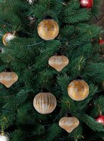 Fait à la main Premium Antique Crème Vague Ronde Arbre De Noël En Verre Décor Ornements Boules Suspendus Designer Cadeaux En Gros
