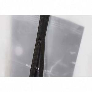 Housse de costume personnalisée en polyester transparent, imperméable et anti-poussière, avec fermeture éclair et poche intérieure - Product Image 5