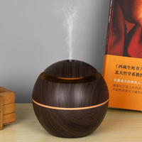 Nouveauté : Diffuseur d'humidité ultrasonique en forme de champignon avec 7 lumières LED, aromathérapie, humidistat, pour voiture et extérieur, 1 an