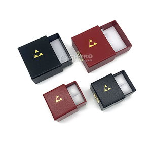 Boîte à bijoux de luxe en cuir PU avec tiroir pour bagues de mariage, personnalisable avec logo estampé à chaud - Product Image 5