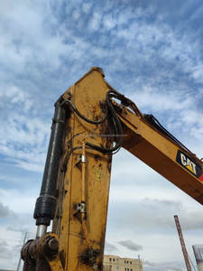 เครื่องขุดตีนตะขาบไฮดรอลิก320D 320DL รถตักตีนตะขาบ320C 320 320B - Product Image 6