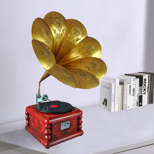 American Retro Gramophone Ornament Creative Wedding Photography Prop <strong>Old</strong> Fashioned Handmade Record Player Exquisite Souvenir - Product Image 1