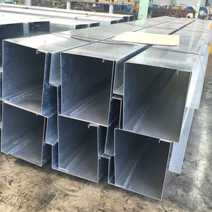 Gouttière de pluie commerciale connectée à effet de serre Toit <span class=keywords><strong>Collecteur</strong></span> <span class=keywords><strong>d</strong></span>'<span class=keywords><strong>eau</strong></span> de pluie Tuyau de fossé de drainage sans couture Tube Gouttières galvanisées - Product Image 6