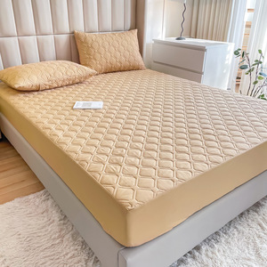 Vente en gros de drap housse de lit respirant et doux imperméable à l'eau, couvre-<span class=keywords><strong>matelas</strong></span> matelassé imperméable, protège-<span class=keywords><strong>matelas</strong></span> - Product Image 3