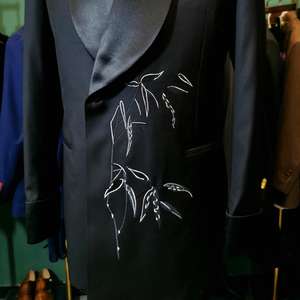 Ensemble de <span class=keywords><strong>costume</strong></span> de smoking noir sur mesure, tissu en laine italienne STB, broderie en bambou chinois, blazer et pantalon pour fête et <span class=keywords><strong>mariage</strong></span> - Product Image 6