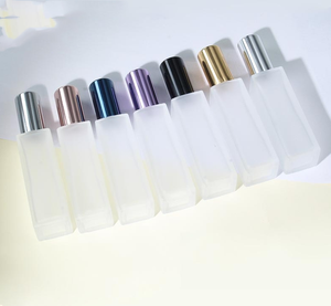 Botella de Perfume de Vidrio Transparente o Esmerilado de Lujo de 3ml, 5ml, 10ml, 15ml, 20ml, 30ml, Recargable con Atomizador - Product Image 4