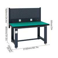 Banc de travail de laboratoire moderne en fer avec armoire et panneau perforé pour la réparation d'ordinateurs, l'école, l'hôpital, gris