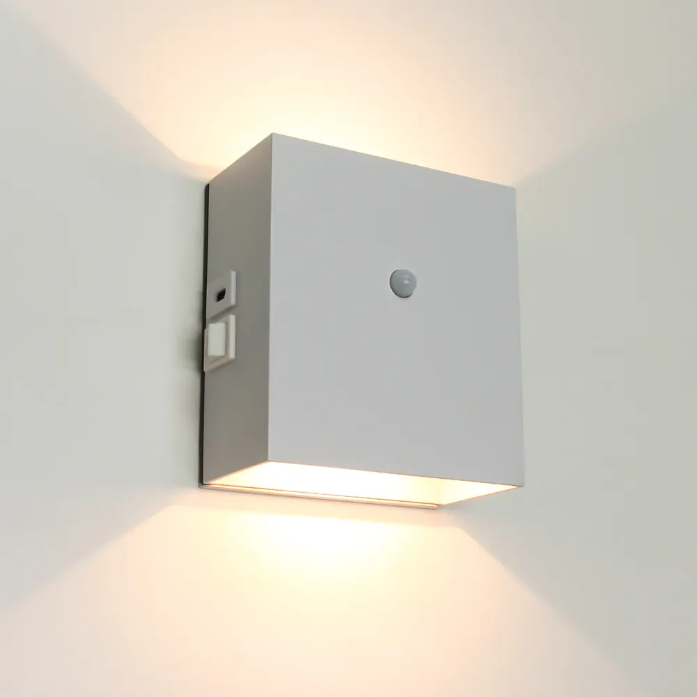 סוללה דקורטיבית פנימית הופעל מנורת קיר תאורה מרובעת קיר