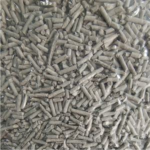 Fabricante OEM al por mayor de arena para gatos de Bajo polvo respetuoso con el medio ambiente 1-3mm forma de bola 10L 10KG 20KG arena para gatos de bentonita fuerte AGLOMERACIÓN - Product Image 2