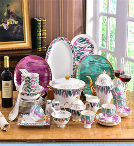 Service de table en porcelaine fine à rayures multicolores de style nordique royal, 58 pièces, très vendu - Product Image 2