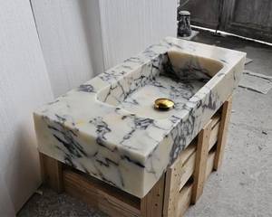 Vasque flottante en marbre Arabescato |   Lavabo mural en pierre naturelle artisanale |   Personnalisé, durable, écologique - Product Image 1