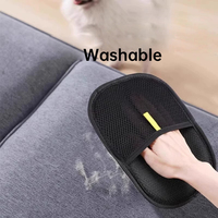 Brosse de toilettage pour animaux de compagnie, chat et chien, en polyester, douce, pour éliminer les poils, noire, 20x15cm, toutes saisons, pour salle de bain, en stock