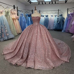 ชุดราตรีงาน Quinceanera สีโรสโกลด์ ประดับเลื่อมลายดอกไม้ ผ้าชีฟอง ตกแต่งลูกปัดที่ไหล่ กระโปรงทรงวงกลมเต็มตัว ระยิบระยับ รุ่น Dy6979 - Product Image 6