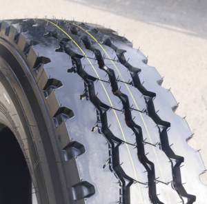 Neumático de Camión de Alto Rendimiento 315/80r22.5, Neumático Radial TBR Sin Cámara, Neumáticos para Todas las Estaciones para Camiones de Trabajo Pesado, Directo de Fábrica - Product Image 6