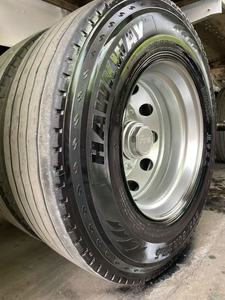 Pneus de camion et d'autobus HAWKWAY Chine 11R22.5 295/80R22.5 Llantas Semi Truck Pneus radiaux TBR de qualité supérieure - Product Image 3