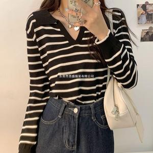 เสื้อถักลายสไตล์เกาหลีผู้หญิงแขนยาวคอวีเสื้อสเวตเตอร์ขนาดเดียวใส่ได้ทุกขนาดลุคสดใสหวาน - Product Image 2