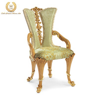 Chaise de restaurant en bois sculpté de style rococo, mobilier classique italien sur mesure, fauteuil de luxe pour hôtel