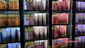 Spray de <span class=keywords><strong>parfum</strong></span> <span class=keywords><strong>Victoria</strong></span> 250 ml Stock Profumi <span class=keywords><strong>love</strong></span> Spell Body Spray Mist Stock Profumi Splash Fragrance Designer Perfume - Product Image 5