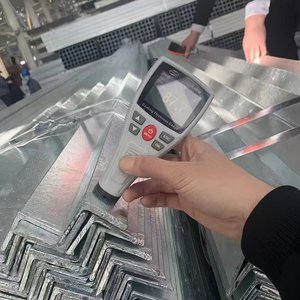 金属建材用中国熱間圧延鋼の等角Q235亜鉛メッキ/炭素鋼エンジェル鋼 - Product Image 2