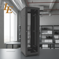 Armoire de serveur en acier pour centre de données, 13U, 600*900mm, en stock