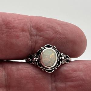 European Style <b>Opal</b> <b>Ring</b> <b>Silver</b> Oval Bezel Setting Women's Jewelry Gift Fashion <b>Rings</b> - Product Image 3