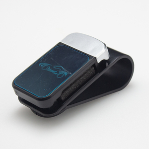 Clip <span class=keywords><strong>para</strong></span> gafas <span class=keywords><strong>de</strong></span> <span class=keywords><strong>coche</strong></span>, parasol, fácil instalación, todos los modelos, soporte Universal <span class=keywords><strong>para</strong></span> gafas, Clip <span class=keywords><strong>para</strong></span> gafas <span class=keywords><strong>de</strong></span> sol, Clip colgante - Product Image 2