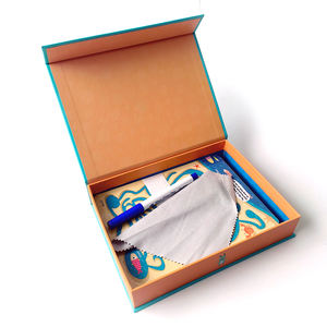 <span class=keywords><strong>Livre</strong></span> d'éveil réutilisable pour enfants <span class=keywords><strong>Livre</strong></span> de silence pour tout-petits Feutre personnalisé Éducatif interactif Préscolaire Bébé Éducation précoce <span class=keywords><strong>Livre</strong></span> de <span class=keywords><strong>labyrinthe</strong></span> effaçable - Product Image 2